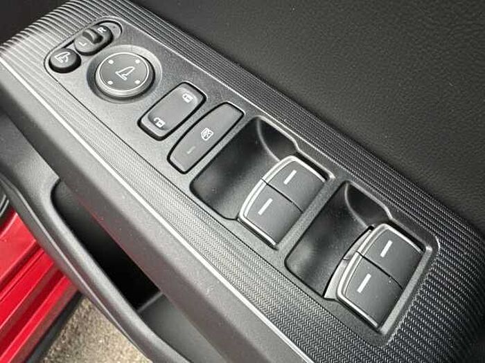 Honda Civic Hybrid 2.0 eHEV Advance 5dr CVT 