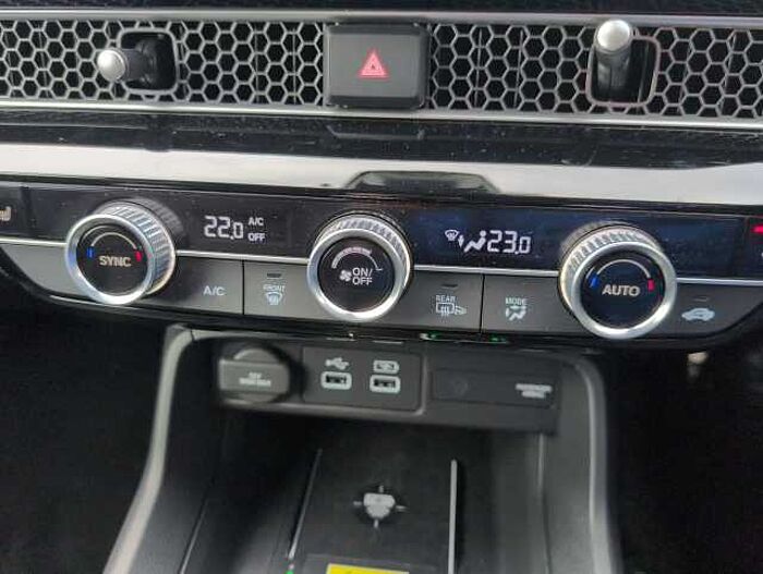 Honda Civic Hybrid 2.0 eHEV Advance 5dr CVT 