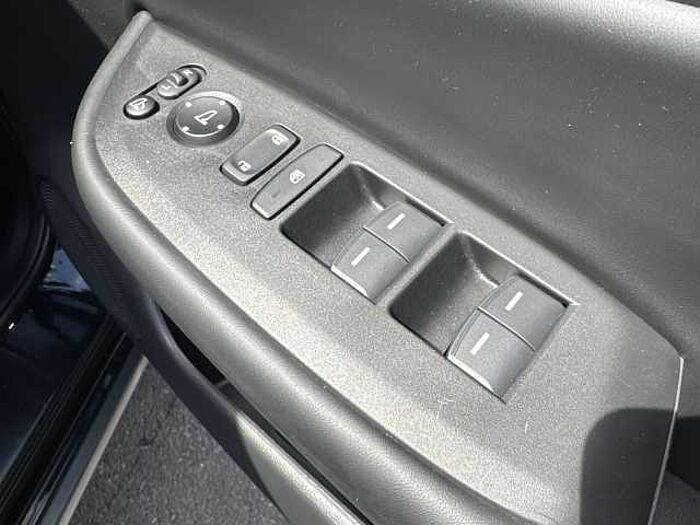 Honda Jazz Hybrid 1.5 i-MMD Hybrid Crosstar Advance 5dr eCVT 