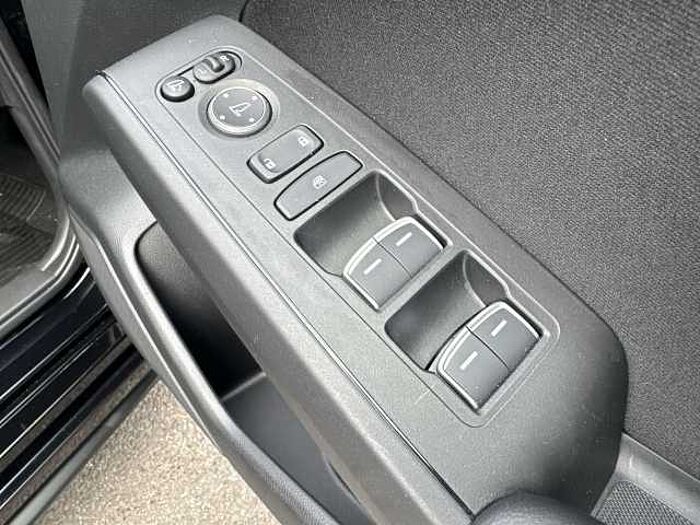 Honda CR-V Hybrid 2.0 eHEV Sport 5dr CVT 